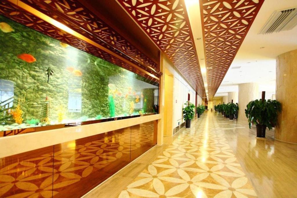 Grand Metropark Hotel Shangqiu Екстер'єр фото